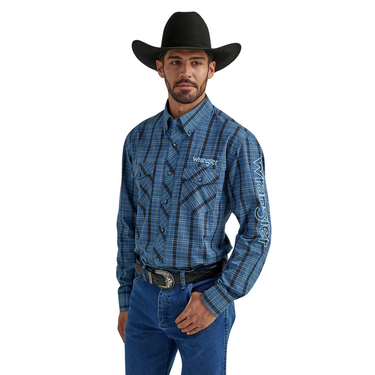 Wrangler® Long Sleeve Logo Snap Shirt - 112337439