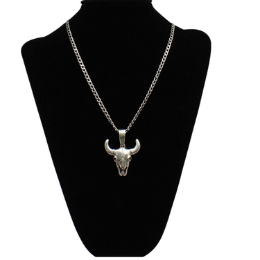 Twister Silver Longhorn Necklace 32148